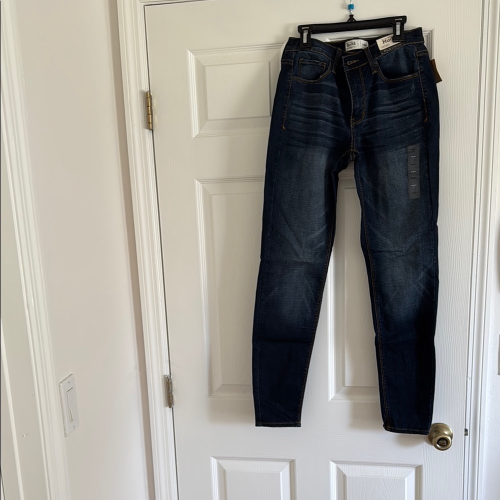 Women’s Mudd Dark Blue Jeans